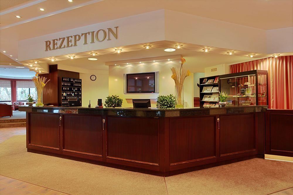 Balladins Superior Hotel Gutsmann 바트브람스테트 외부 사진