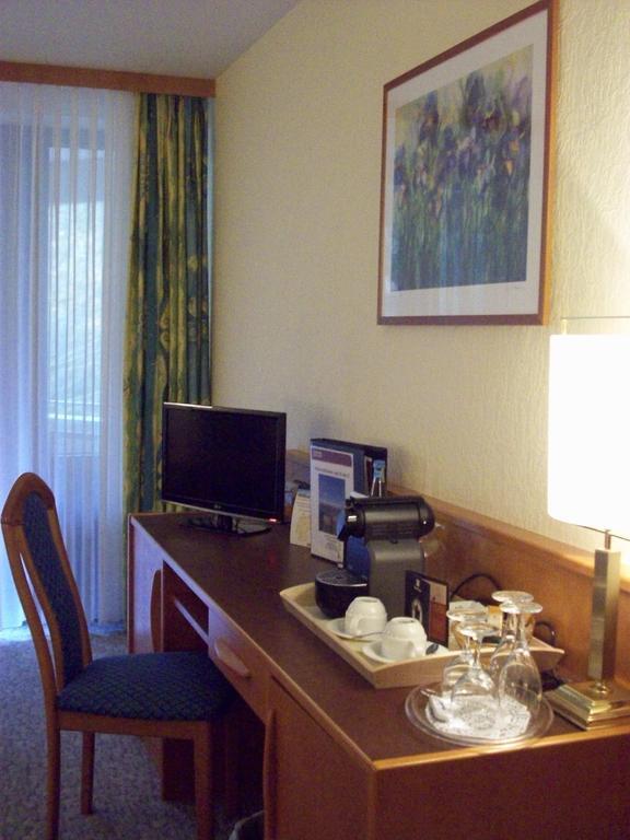 Balladins Superior Hotel Gutsmann 바트브람스테트 객실 사진