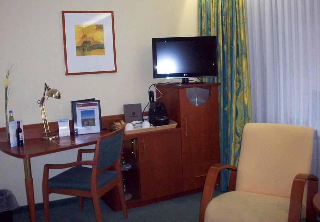 Balladins Superior Hotel Gutsmann 바트브람스테트 객실 사진